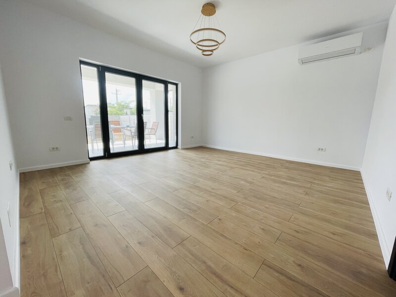 Domnesti 2026 toate utilitatie parter 3 dorm 2 bai la cheie