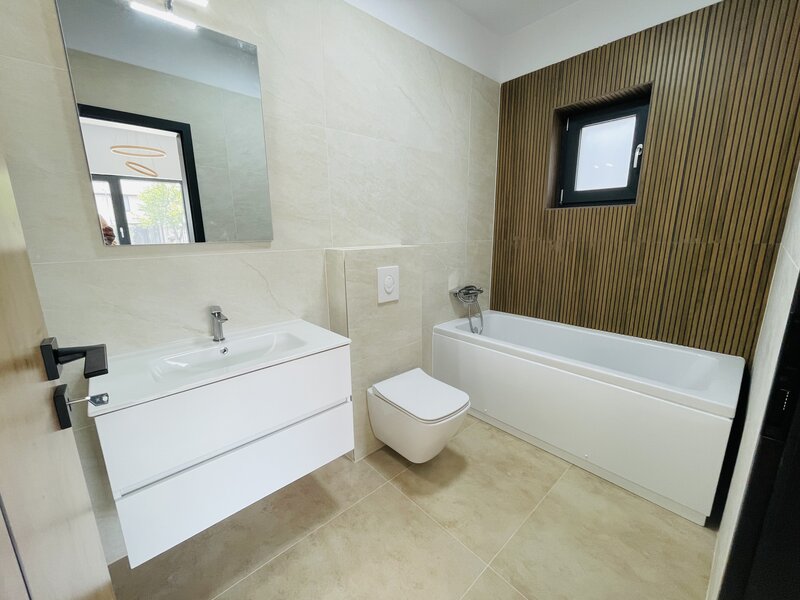 Domnesti 2026 toate utilitatie parter 3 dorm 2 bai la cheie