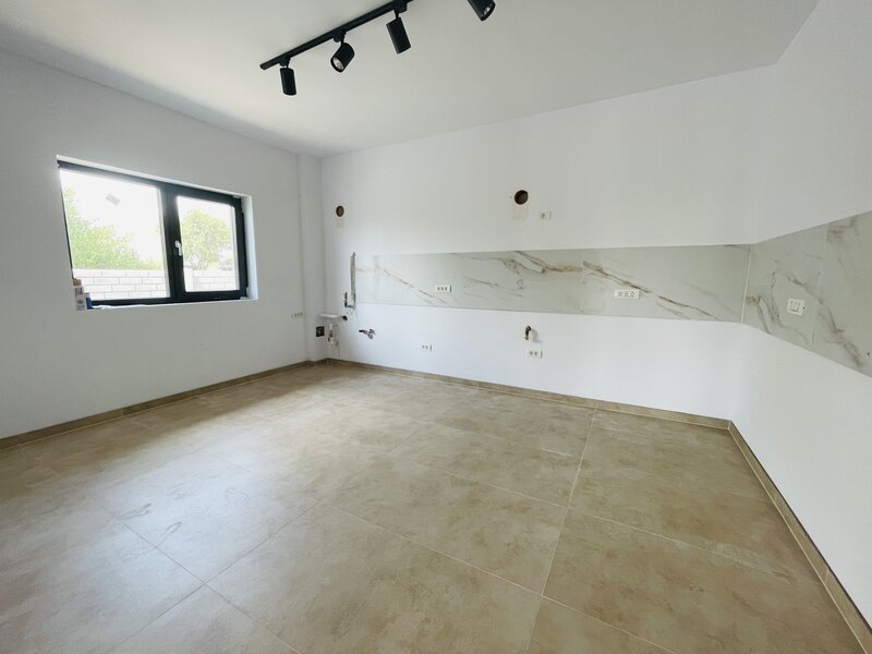 Domnesti 2026 toate utilitatie parter 3 dorm 2 bai la cheie